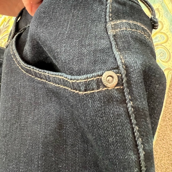 Lee RelaxedFit Jeans - Picture 5 of 9